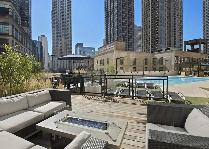 Апартаменты River N 2br W Gym Wd Nr Magnificent Mile Chi-164 Чикаго